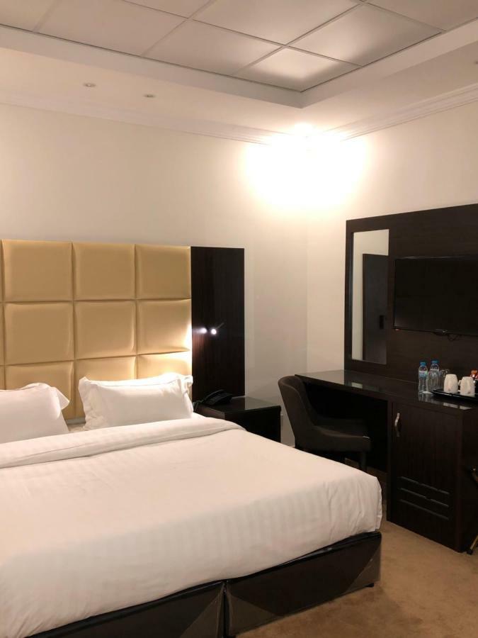 M Platinum Hotel Médine Extérieur photo